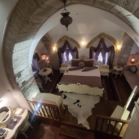 סיבס Behrampasa Otel &Cafe &Restaurant מראה חיצוני תמונה