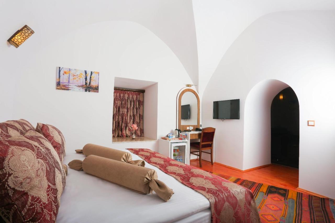סיבס Behrampasa Otel &Cafe &Restaurant מראה חיצוני תמונה