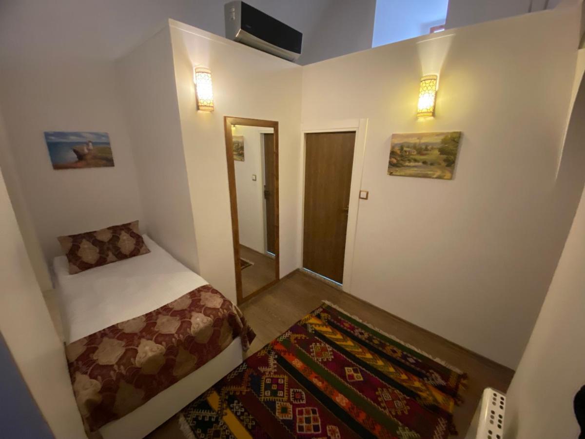 סיבס Behrampasa Otel &Cafe &Restaurant מראה חיצוני תמונה