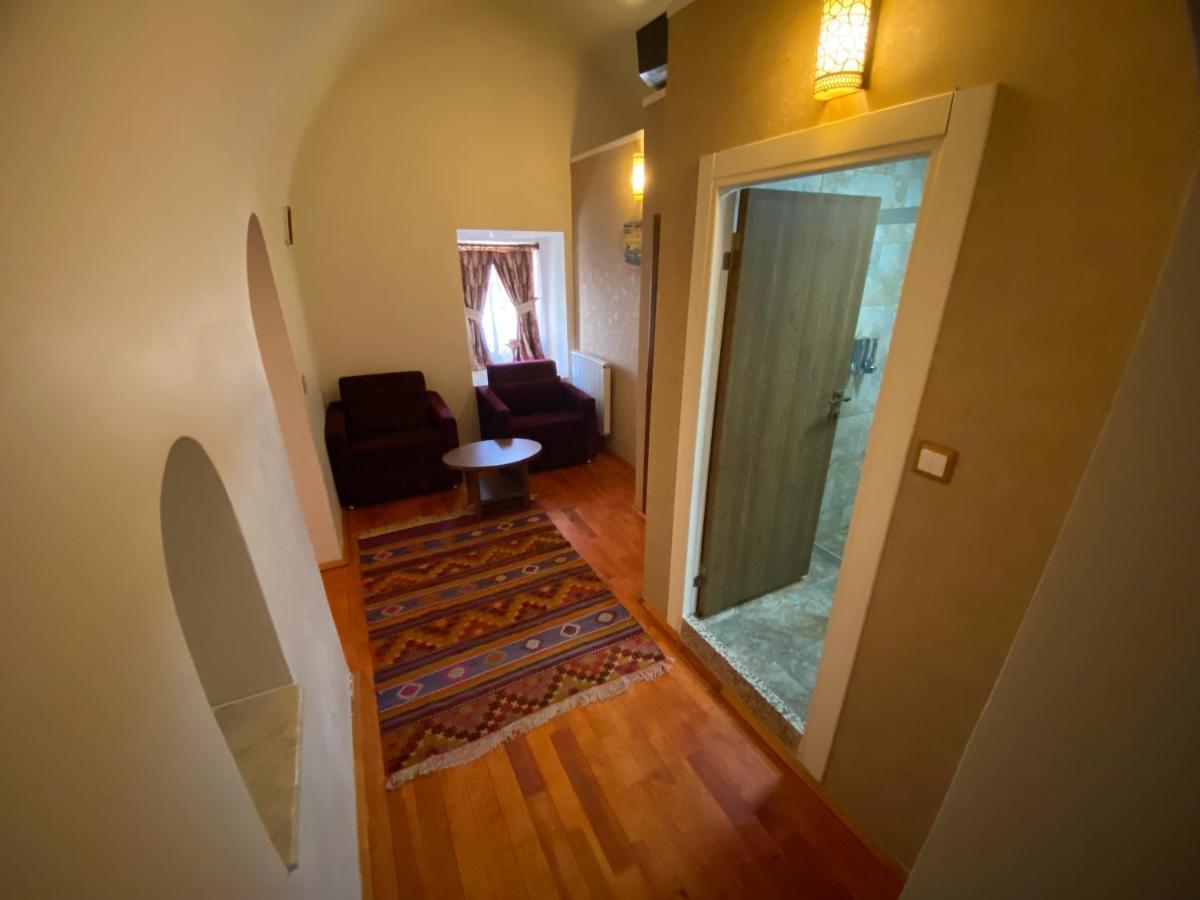 סיבס Behrampasa Otel &Cafe &Restaurant מראה חיצוני תמונה