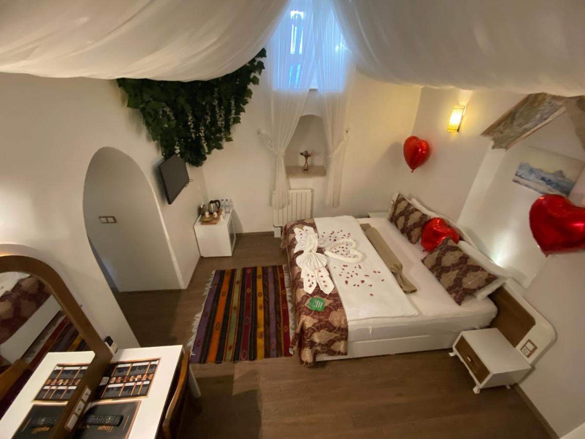 סיבס Behrampasa Otel &Cafe &Restaurant מראה חיצוני תמונה