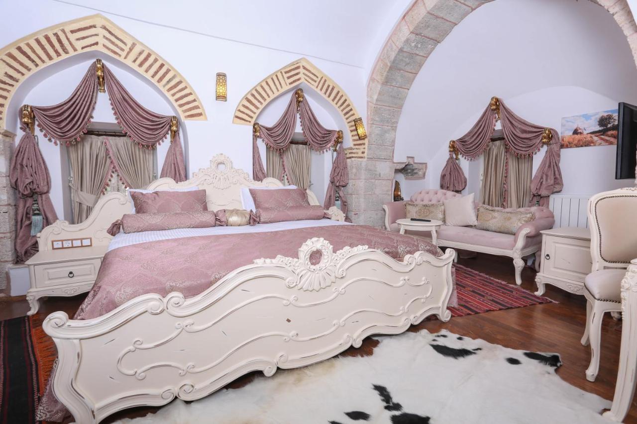 סיבס Behrampasa Otel &Cafe &Restaurant מראה חיצוני תמונה